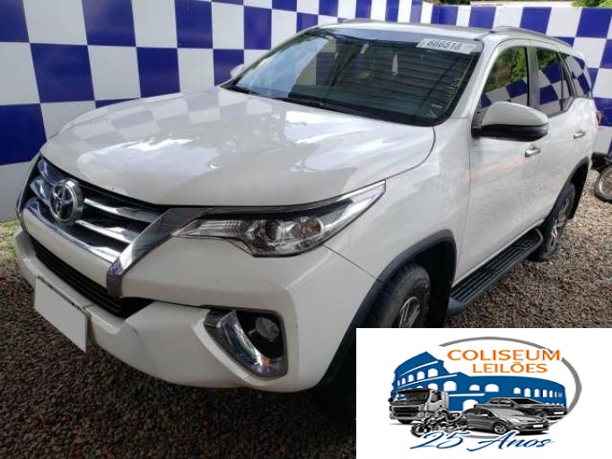 TOYOTA HILUX SW4 18/19